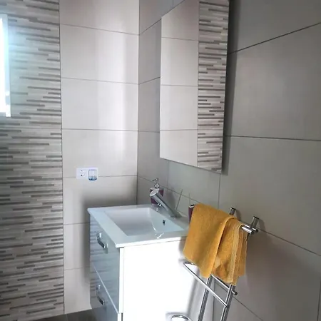 Evans Realty Be Jacuzzi & Parking & Jardin *