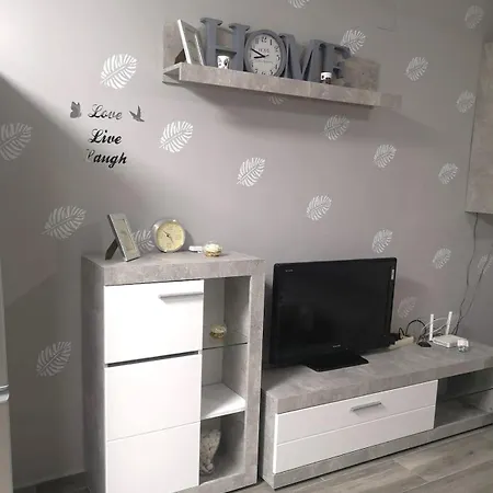 Evans Realty Be Jacuzzi & Parking & Jardin Holiday home Malaga